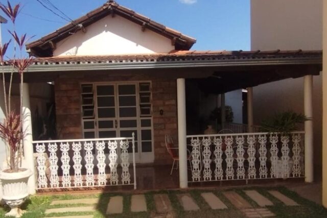 Casa no Bairro Cerrado – Bambui – MG